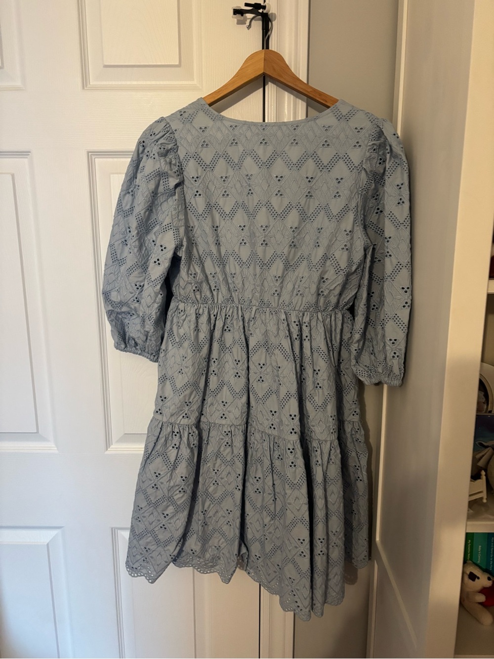 Hudson North  Eyelet V-Neck Tiered Dress size S - Picture 4 of 5